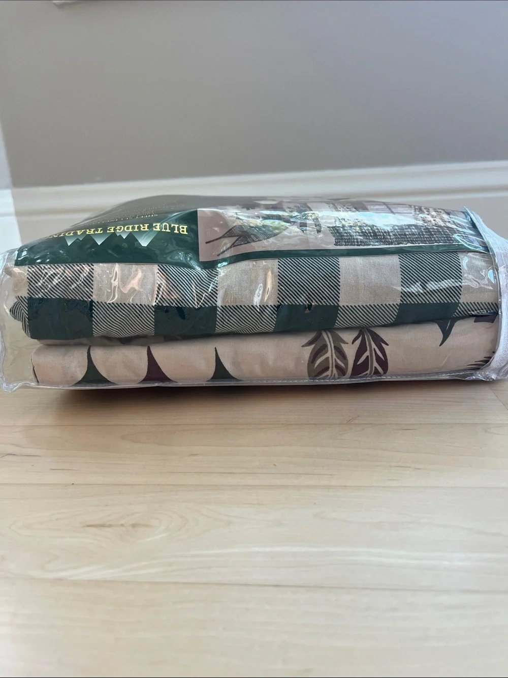 Blue Ridge Trading Northern Exposure Queen Sheet Set